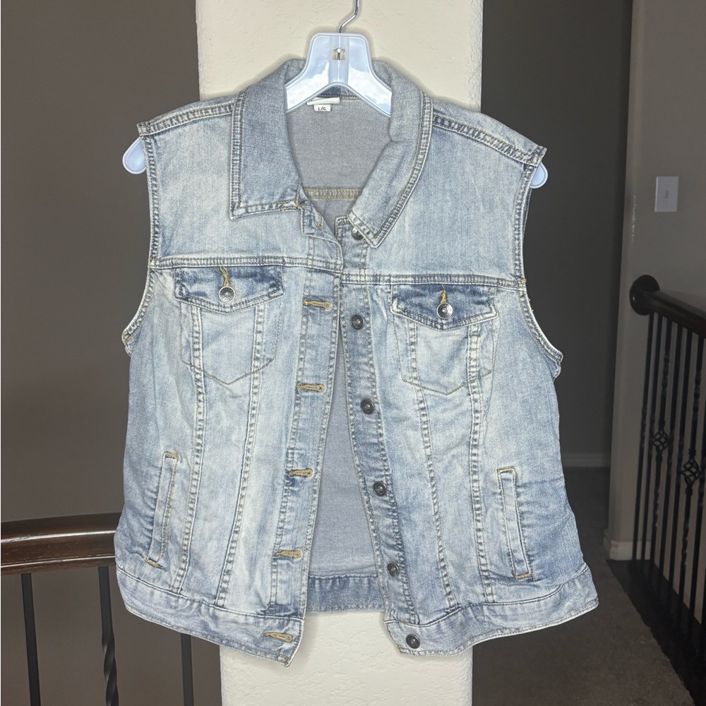 Light Wash Denim Vest Women's Sz L